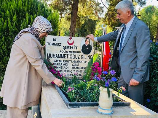 15 Temmuz şehidinin ailesi ilk kez oğullarının mezarı başında gözyaşı dökmedi