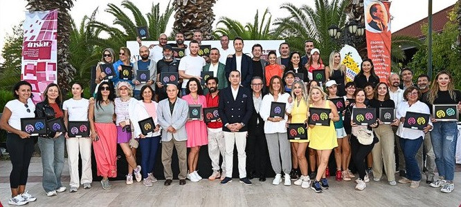 ANSİAD & ATİK 6. Cumhuriyet Ulusal Tenis Turnuvası'nda Ödüller Sahiplerini Buldu