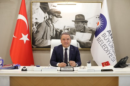 Antalya Büyükşehir Belediye Başkanı Böcek'in 10 Kasım Atatürk'ü Anma Günü Mesajı