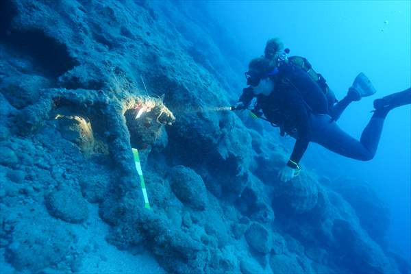Antalya kıyılarında bulunan 14 gemi batığı su altı arkeologlarını heyecanlandırdı