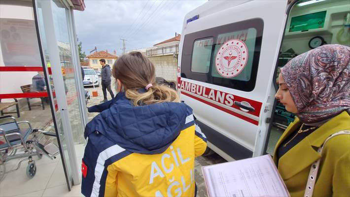 Burdur'da Gıda Zehirlenmesi Şüphesiyle 43 Öğrenci Hastaneye Kaldırıldı