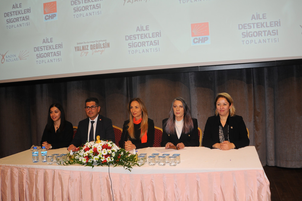 CHP Kadın Kolları Genel Başkanı Aylin  Nazlıaka Isparta'da 