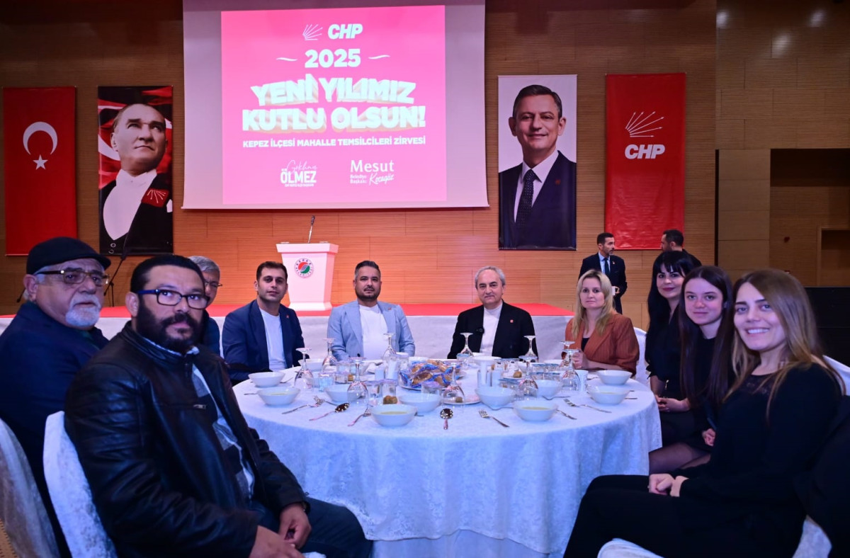 CHP Kepez İlçe Örgütü yemekte buluştu