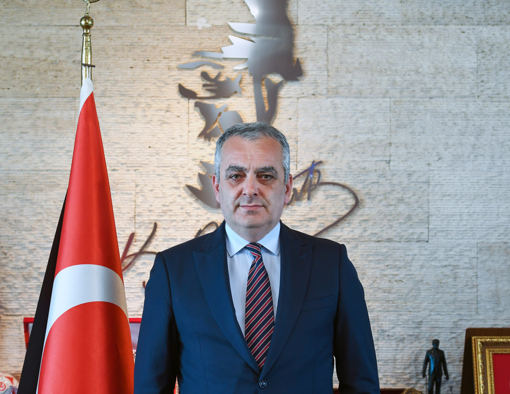 Konyaaltı Belediye Başkanı Semih Esen’in 10 Kasım mesajı