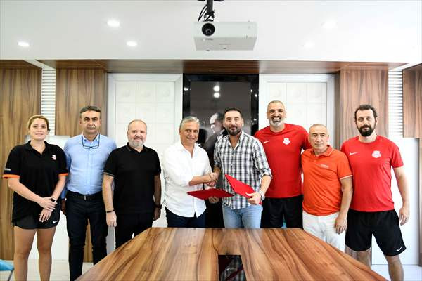Muratpaşa Belediyespor, Antalya Teknoloji Okulları’yla iş birliği protokolü imzaladı