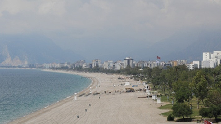 Şehir Plancıları Odasından, Konyaaltı Sahili İçin Suç Duyurusu